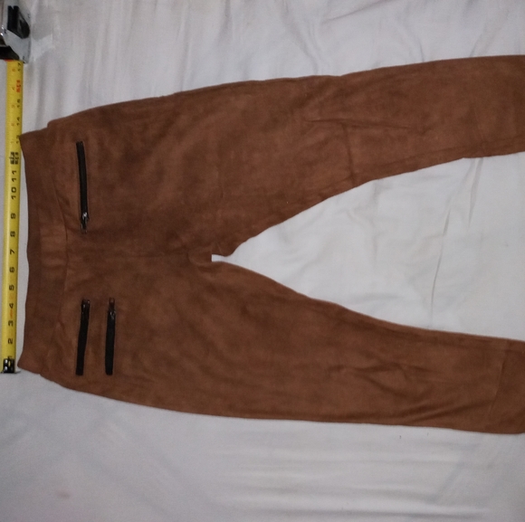 Faux suede stretchy leggings - Picture 4 of 4